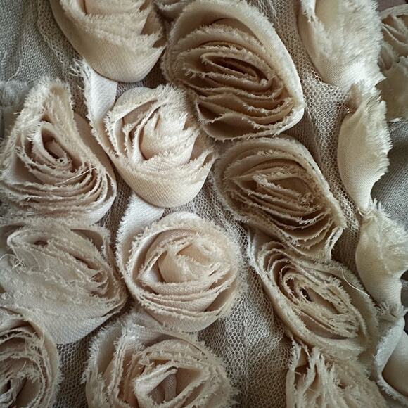 Cyrus Sweater Shrug Open Crop Cardigan Tan 3D Flower Rosettes Boho Indie Medium - Picture 5 of 7